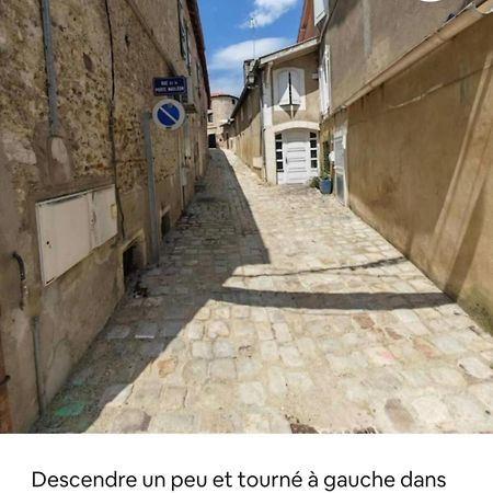 Tour Medievale Fortifiee Entierement Restaure Saint-Sever  Exterior photo